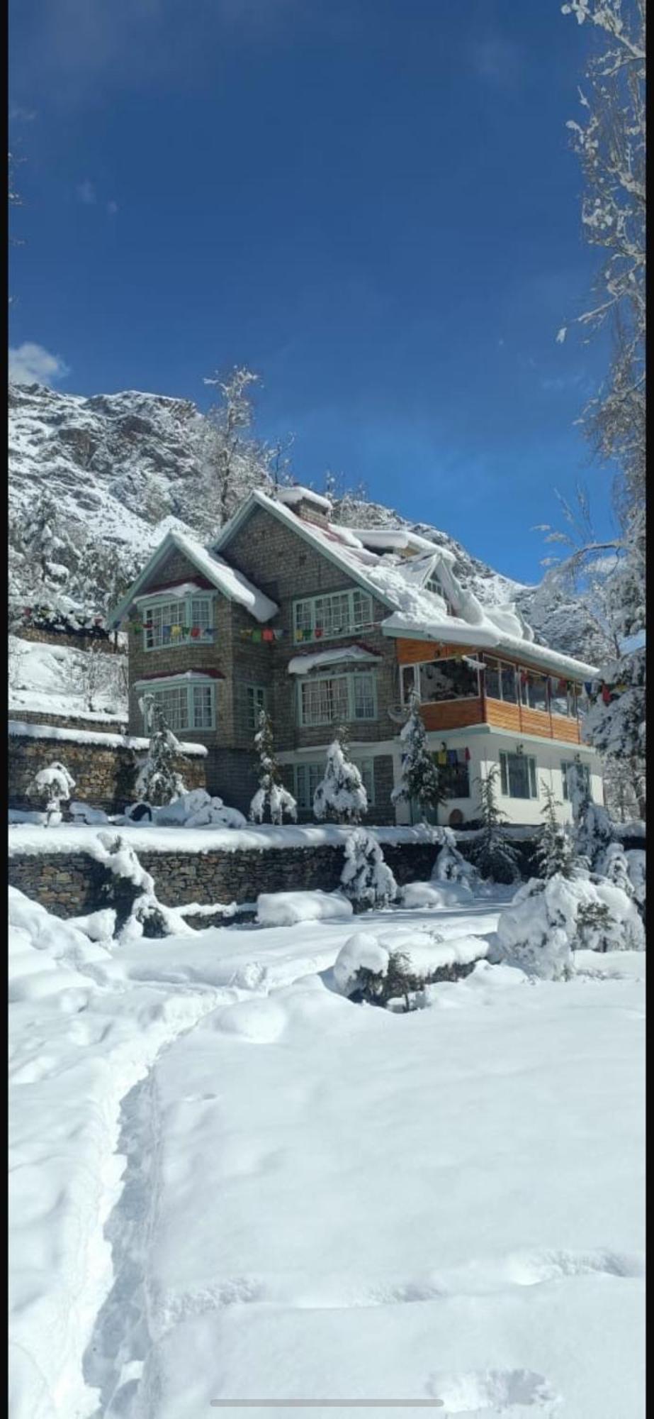 Gemoor Khar- Manor House Bed & Breakfast Jispa Exterior photo
