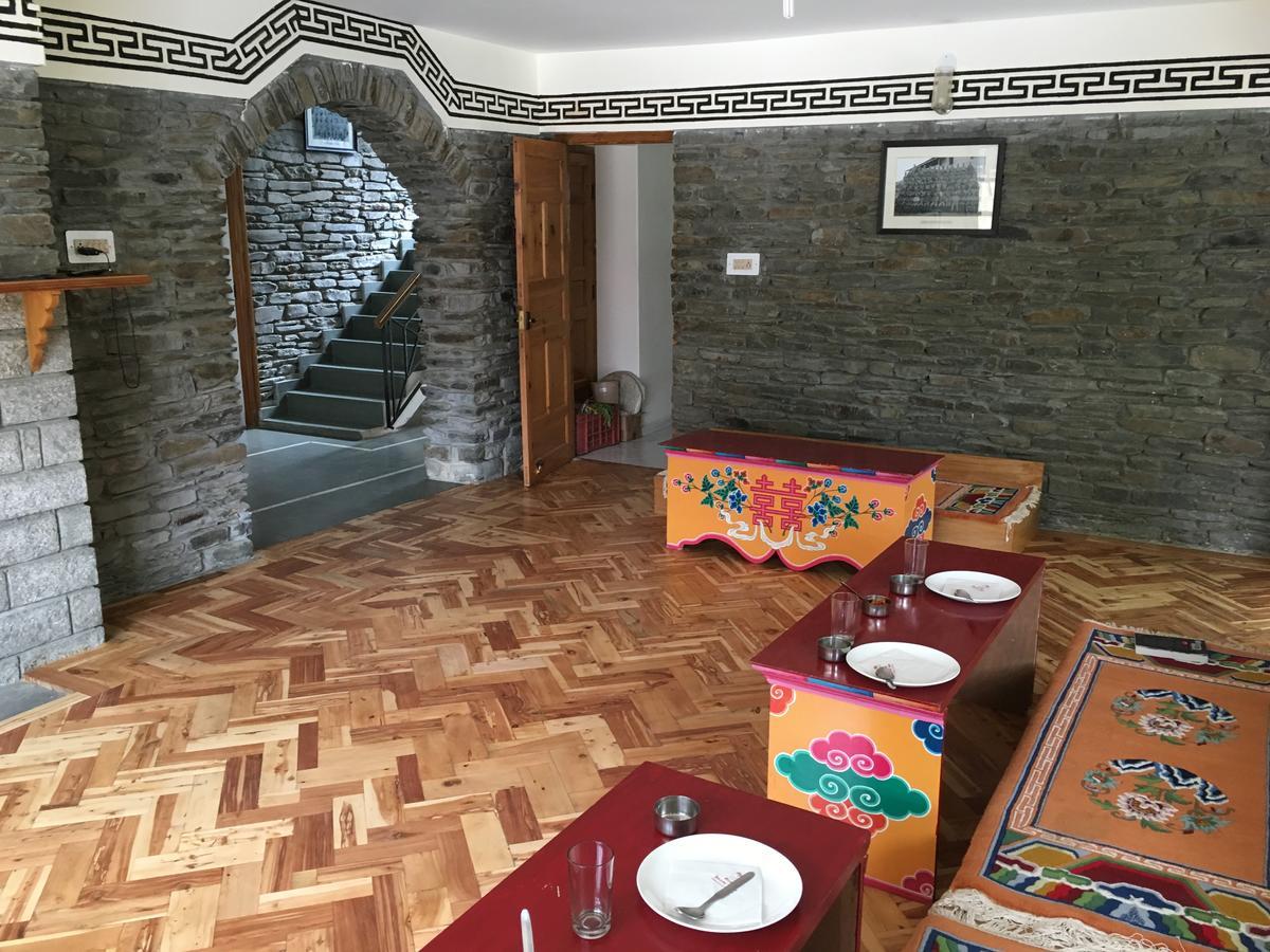 Gemoor Khar- Manor House Bed & Breakfast Jispa Exterior photo