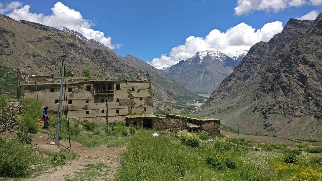 Gemoor Khar- Manor House Bed & Breakfast Jispa Exterior photo